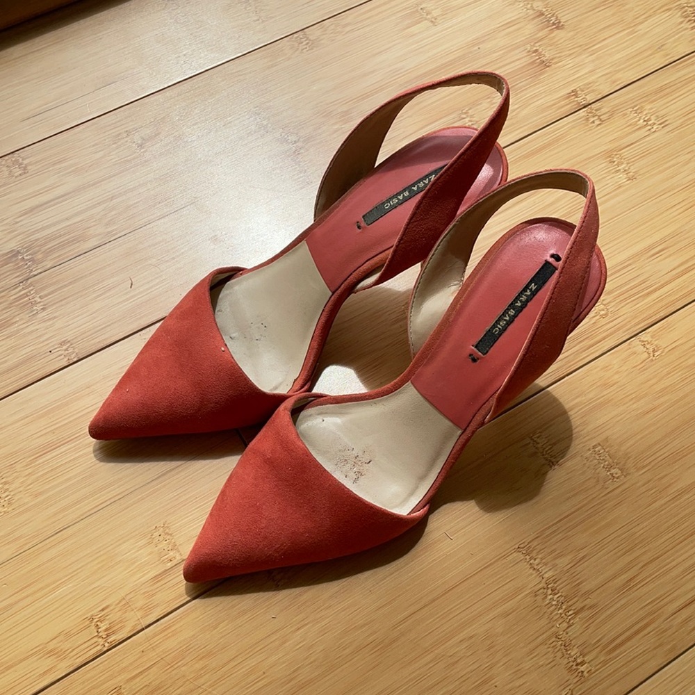 *SOLD* Zara Coral Slingback Pointed Toe Kitten Heels - Picture 2 of 6